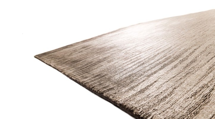 structured shiny rug metallic