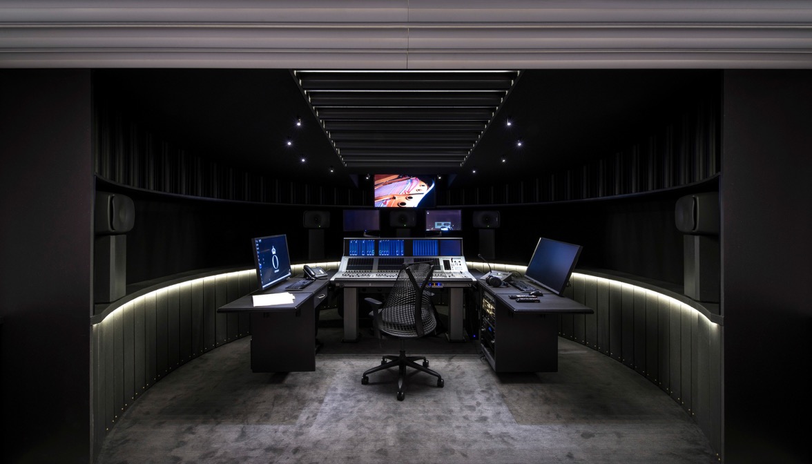 extremely sound absorbing wall-to-wall carpet for sound studio in opera house