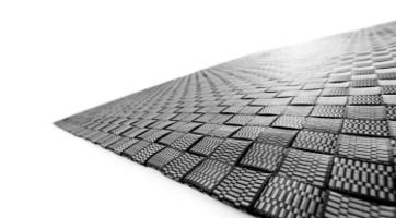grauer moderner Designer Teppich geflochten im Schachbrett Muster aus Klettergurten ausgezeichnet mit dem Good Design Award