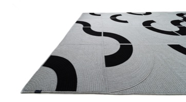 Flacher Teppich mit zweifarbigem Statement-Design